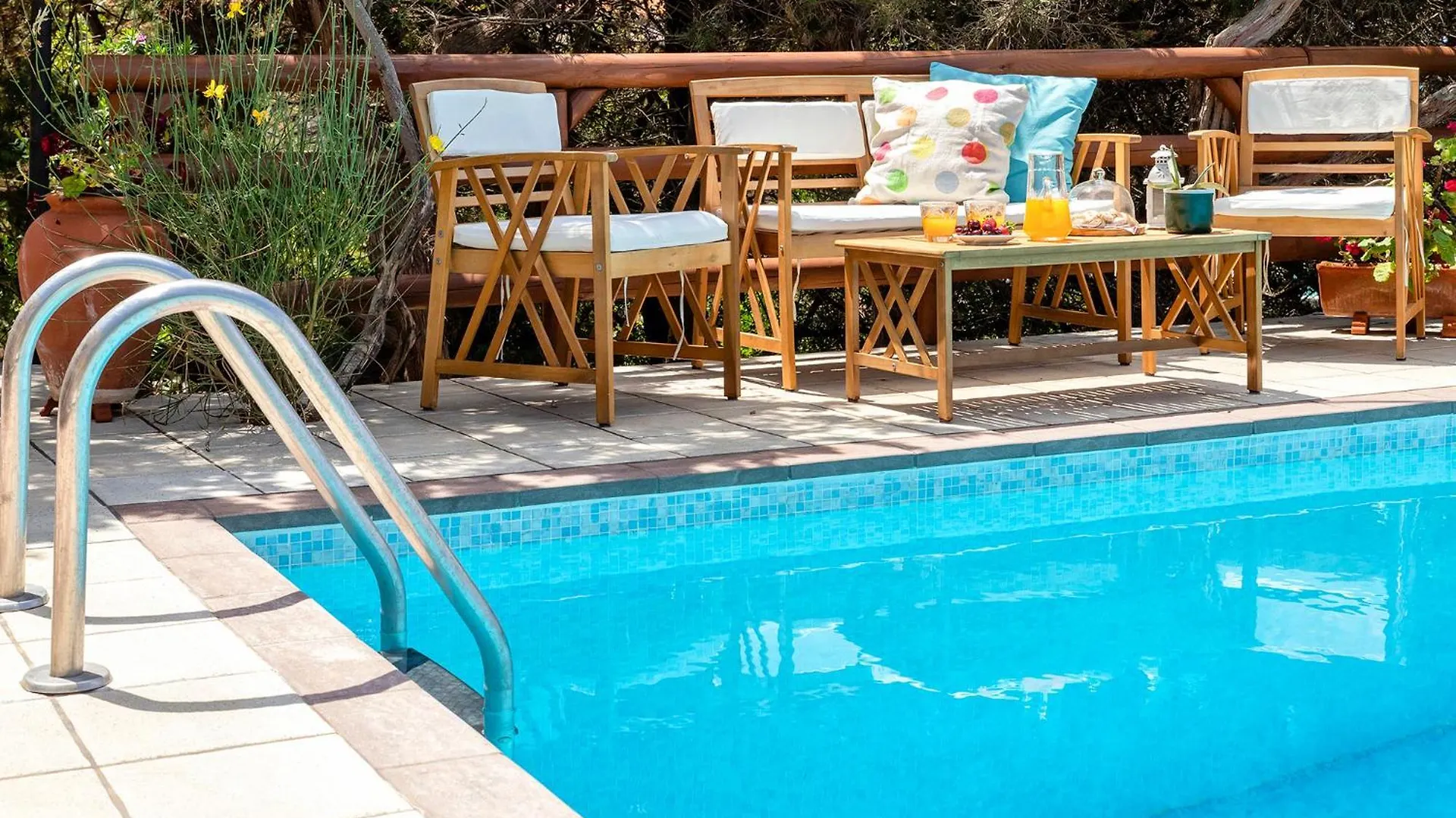 Villa Joie De Vivre Vista Mare Con Piscina A Sfioro Per 6 Persone Alghero Italy