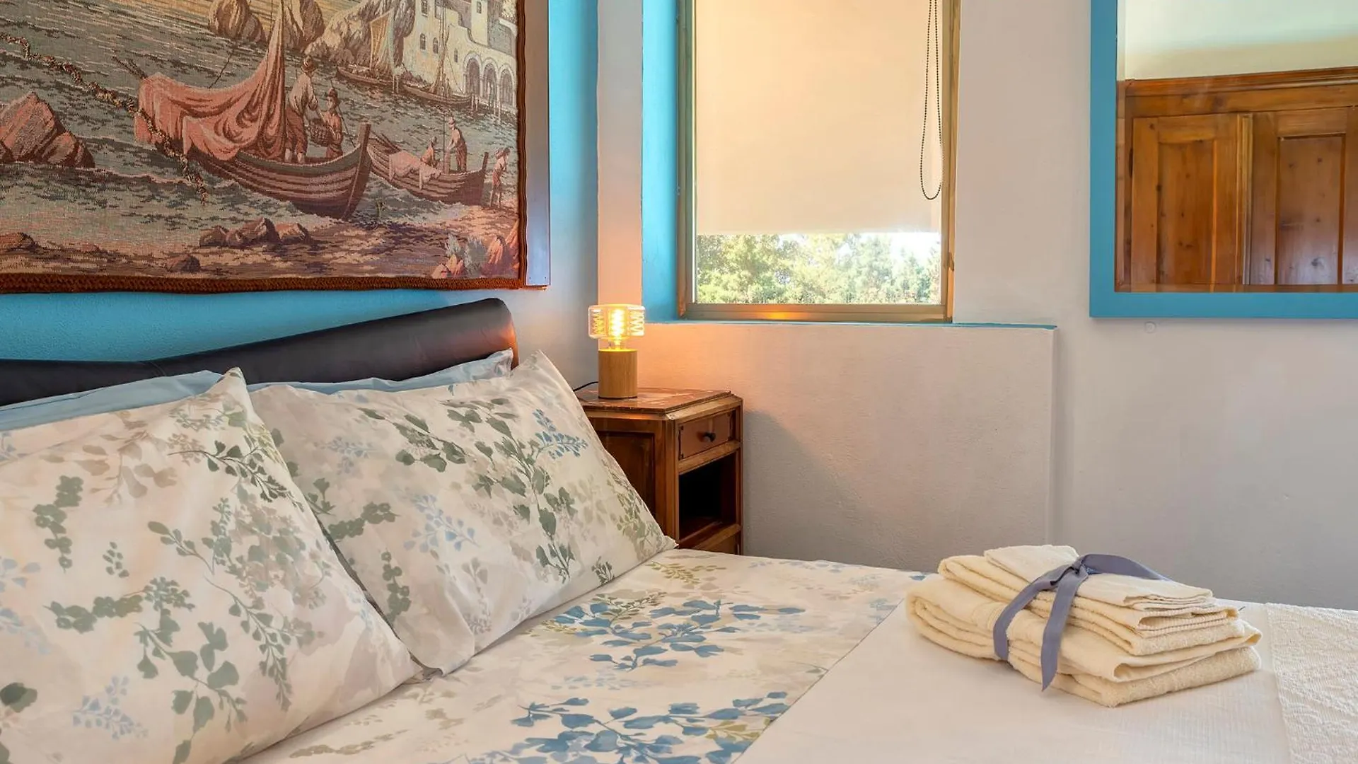 Villa Joie De Vivre Vista Mare Con Piscina A Sfioro Per 6 Persone Alghero Italy